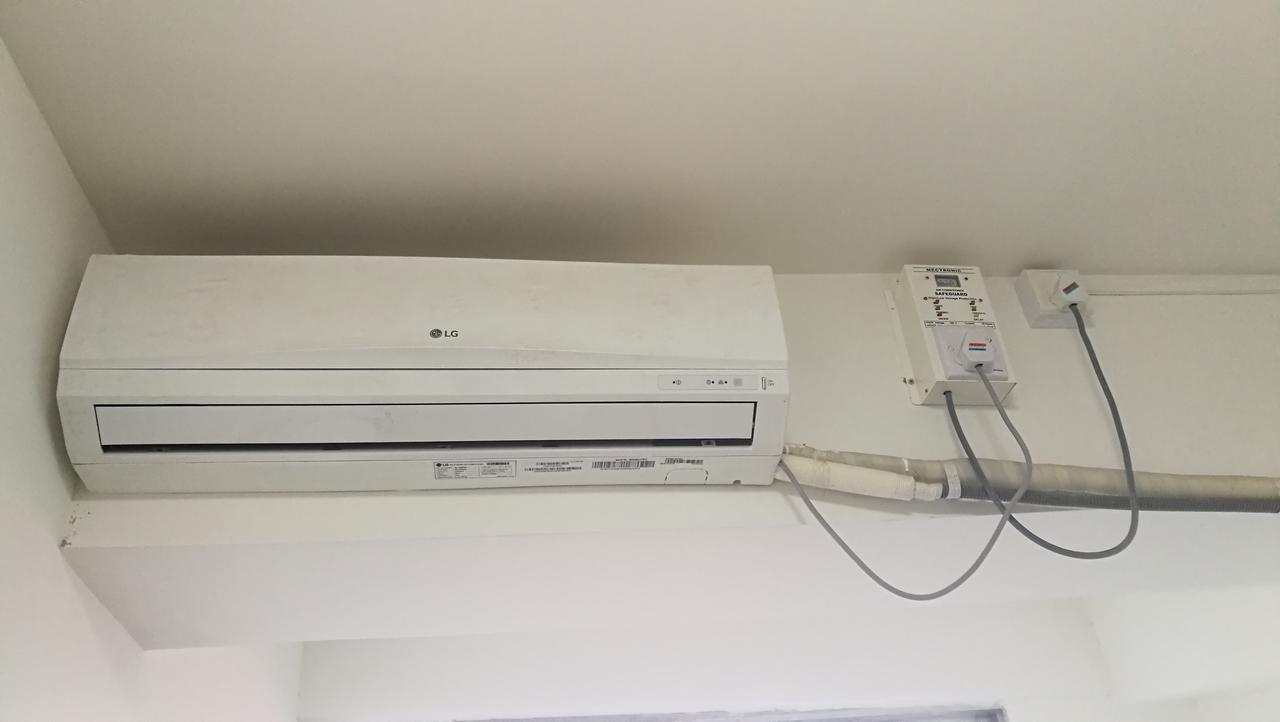 Dengba Hostel Γιανγκόν Εξωτερικό φωτογραφία