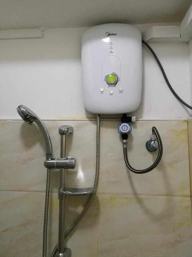 Dengba Hostel Γιανγκόν Εξωτερικό φωτογραφία