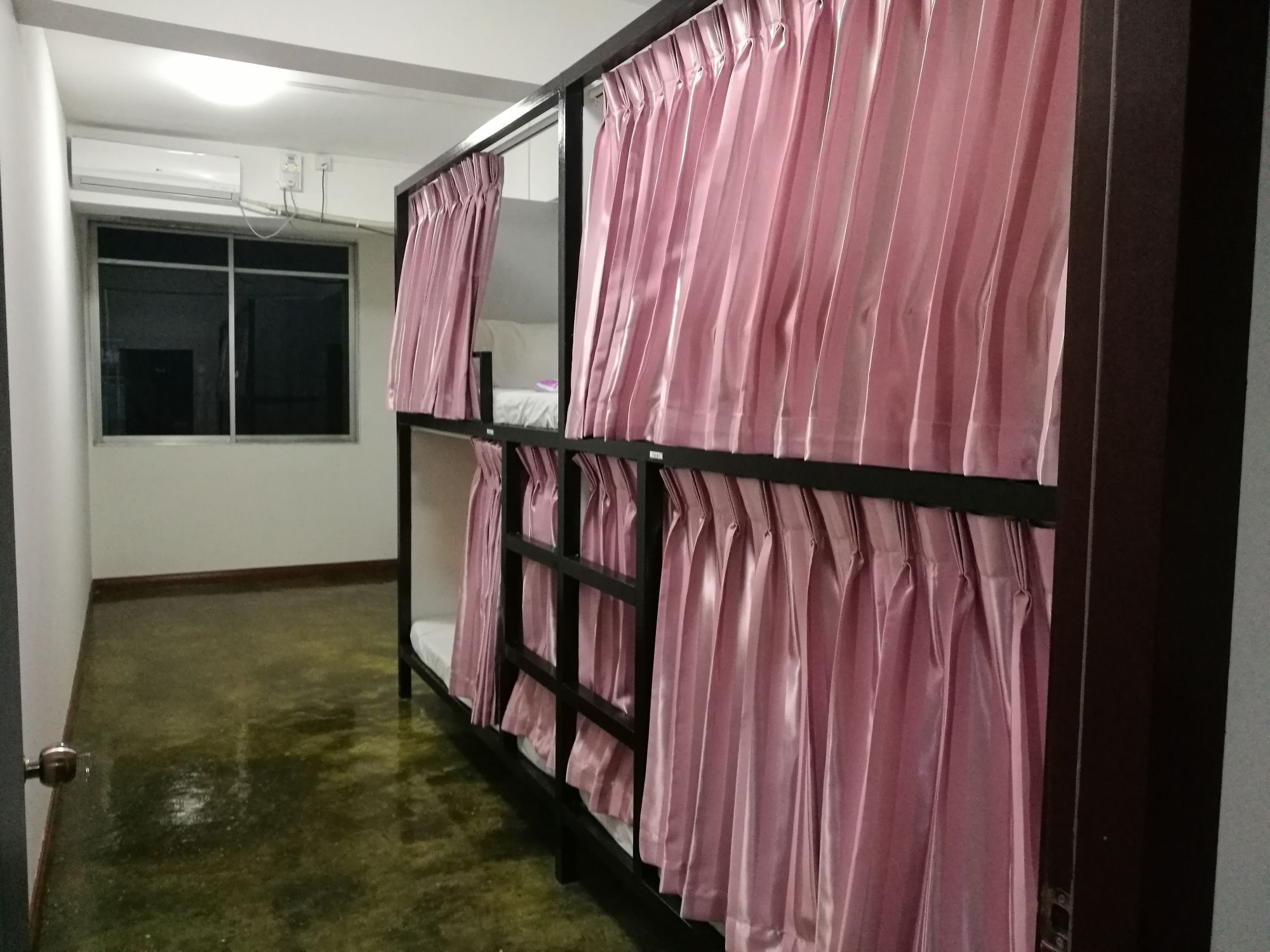 Dengba Hostel Γιανγκόν Εξωτερικό φωτογραφία