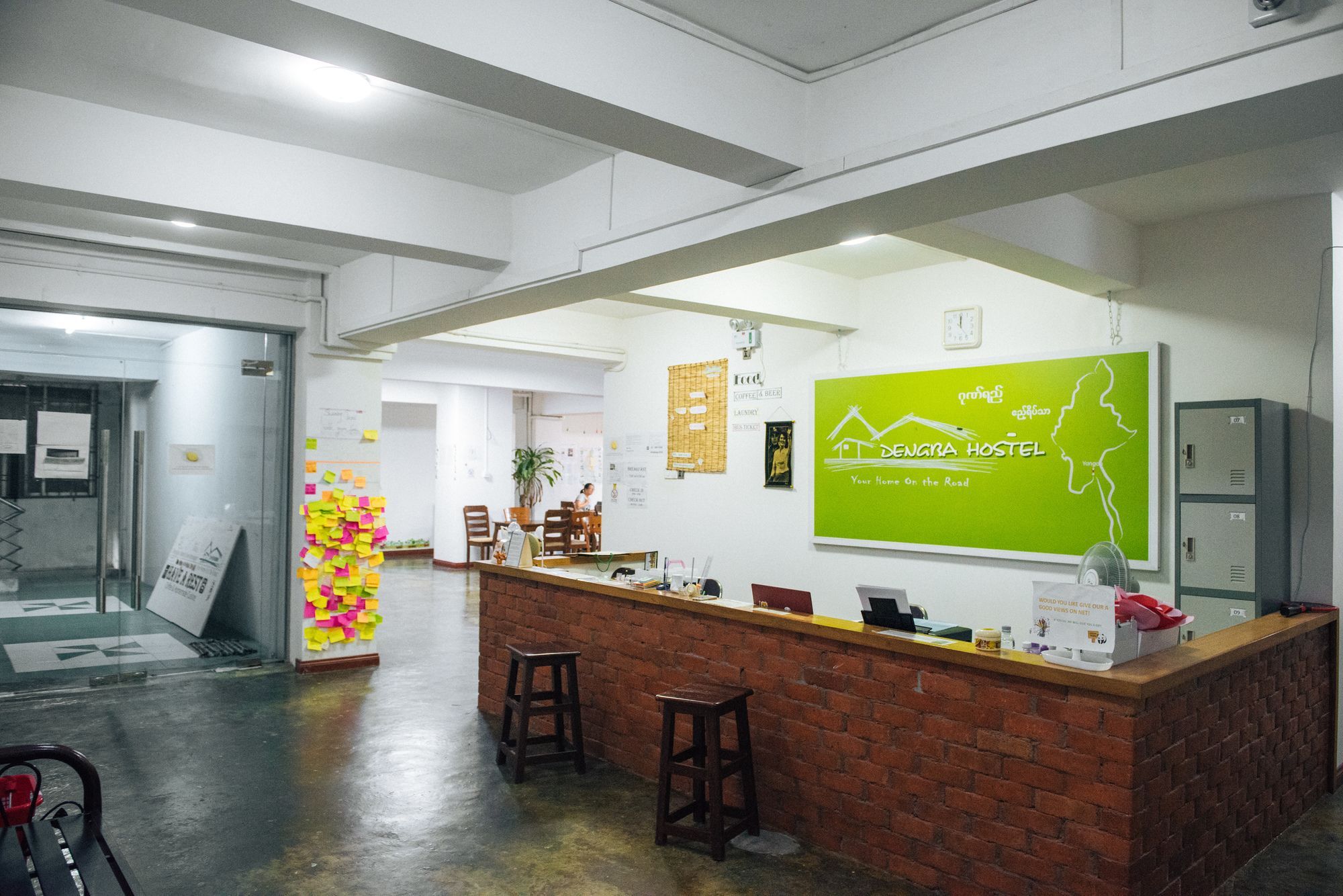 Dengba Hostel Γιανγκόν Εξωτερικό φωτογραφία